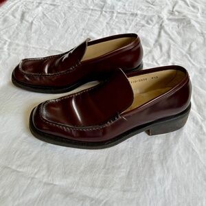 Men's Vintage Brown Gucci Loafers, size 8.5